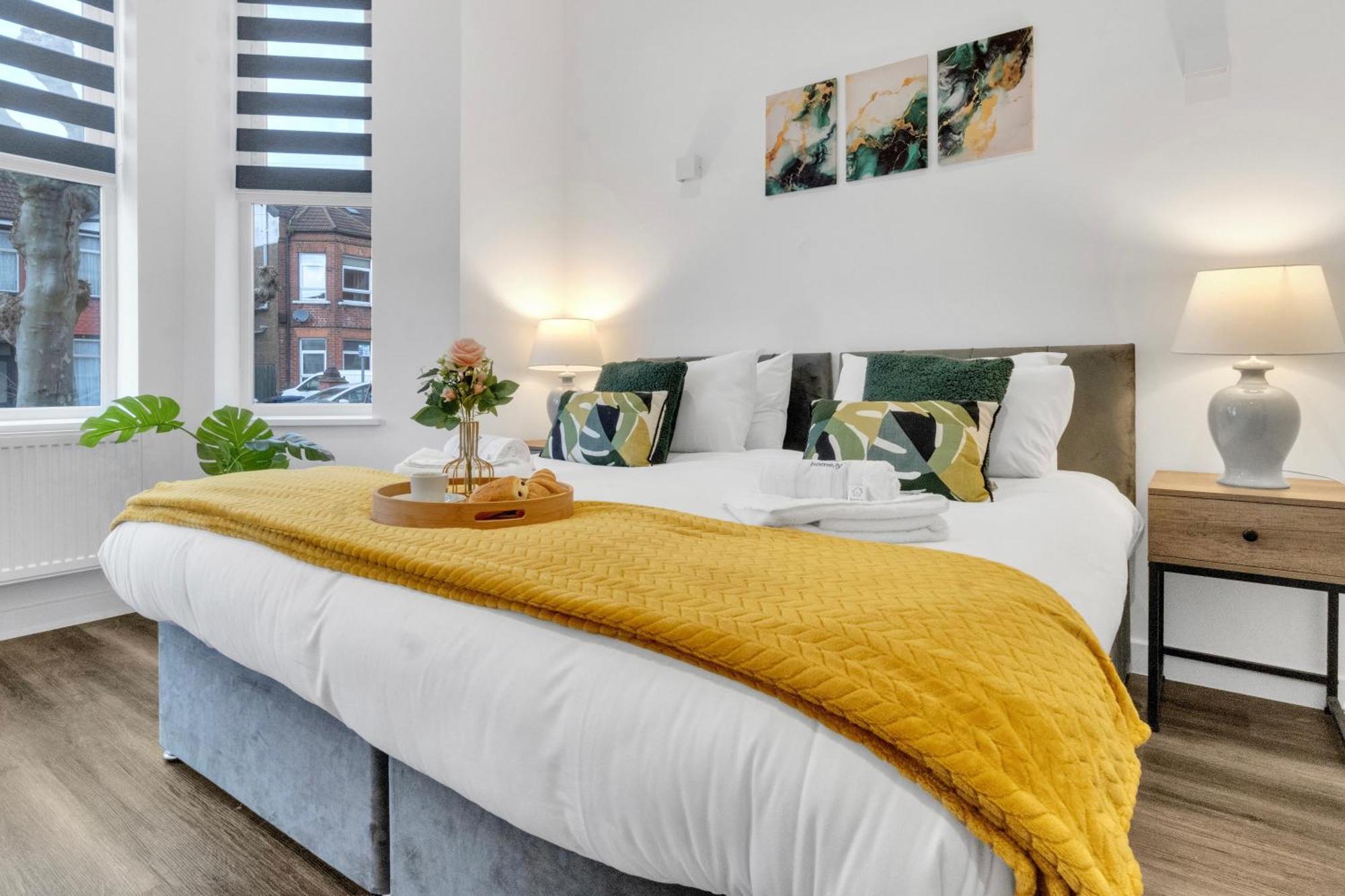 Homely North London Apartments Hendon The Hyde ภายนอก รูปภาพ