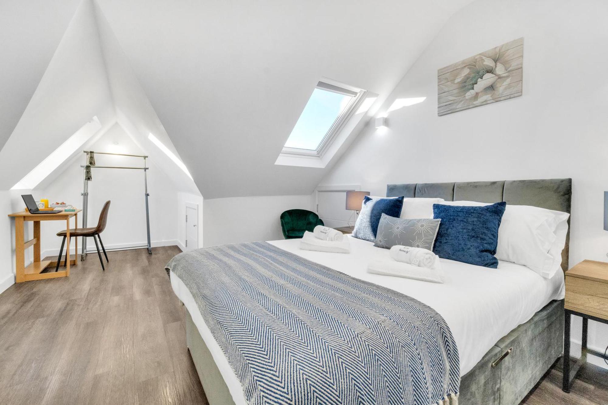 Homely North London Apartments Hendon The Hyde ภายนอก รูปภาพ