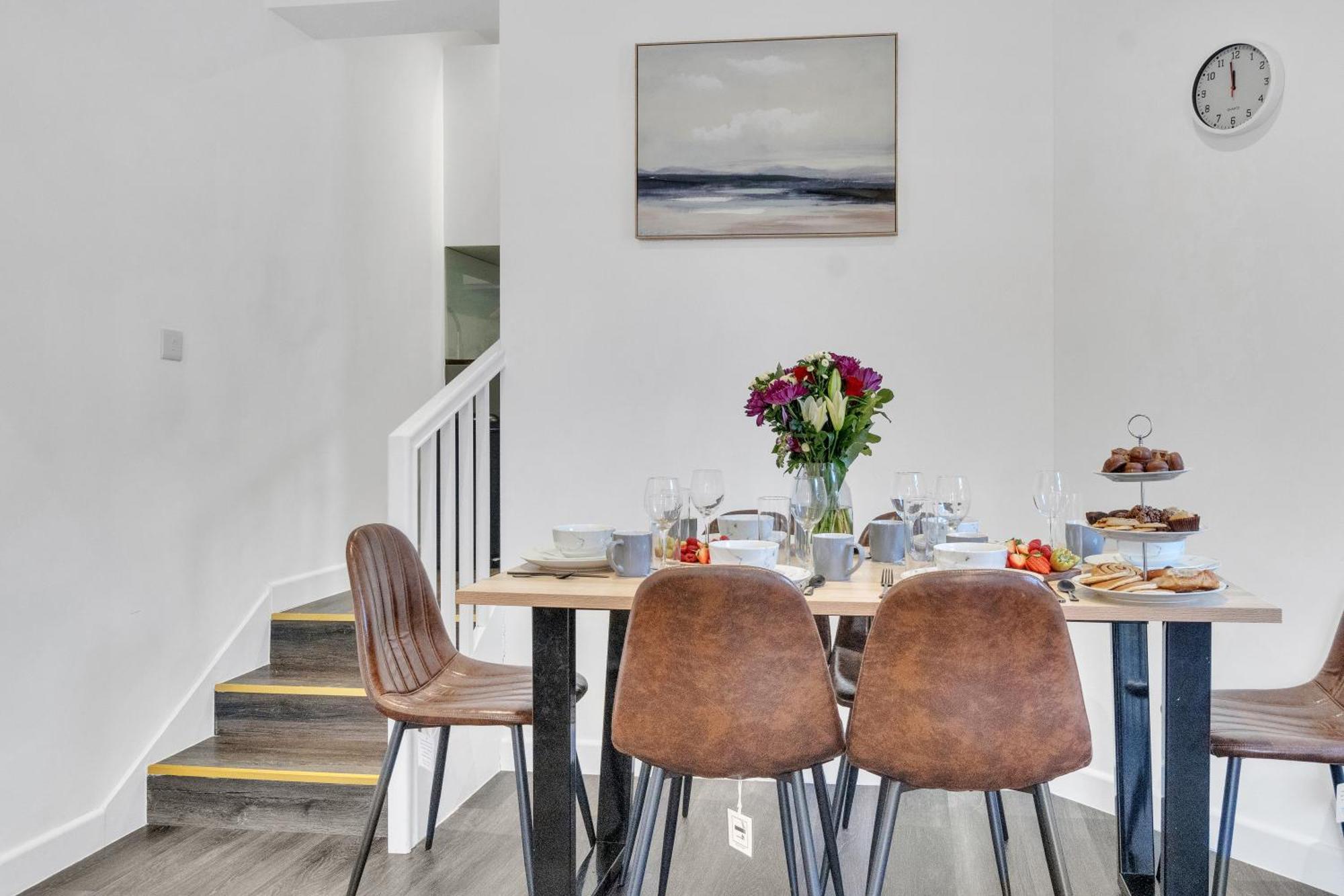 Homely North London Apartments Hendon The Hyde ภายนอก รูปภาพ