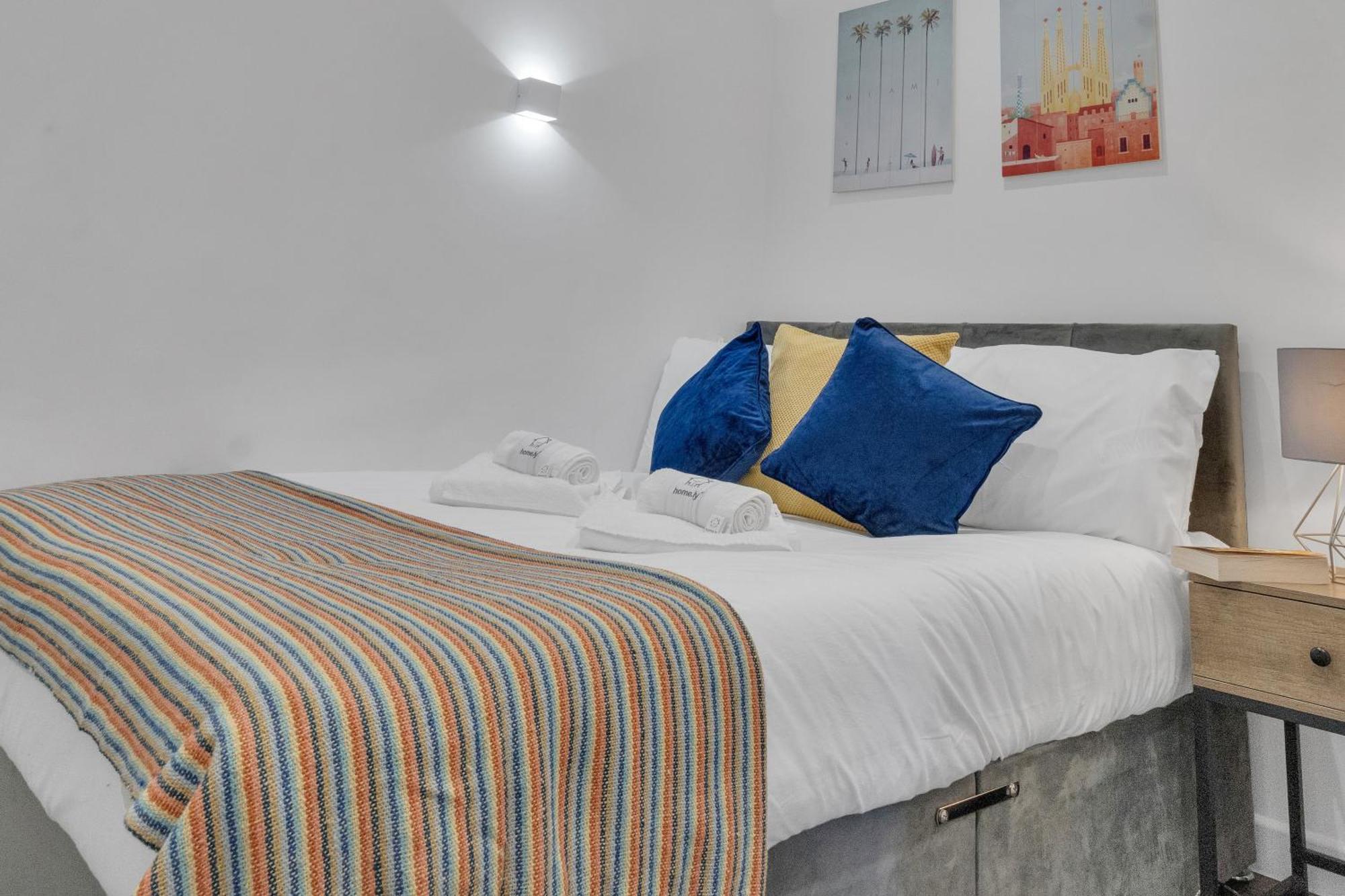 Homely North London Apartments Hendon The Hyde ภายนอก รูปภาพ