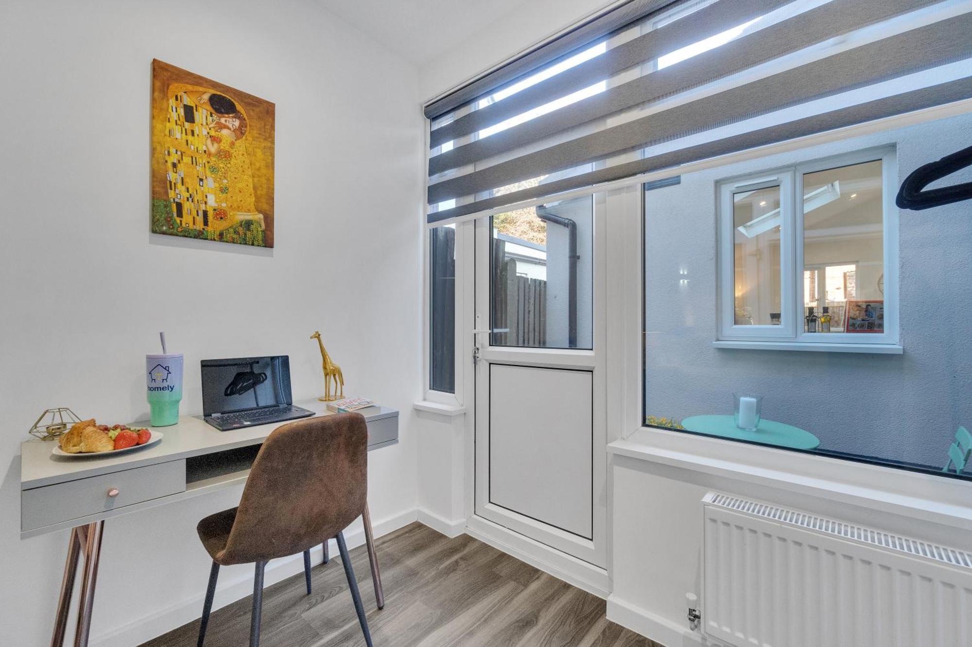 Homely North London Apartments Hendon The Hyde ภายนอก รูปภาพ