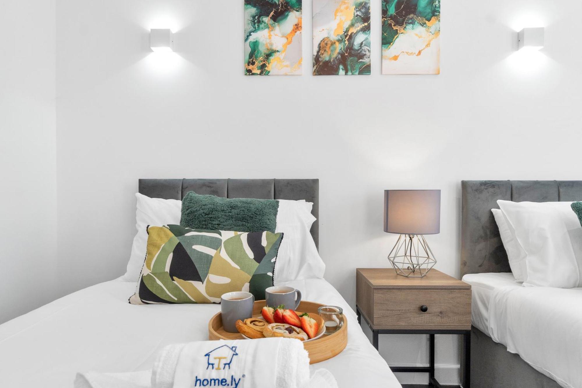 Homely North London Apartments Hendon The Hyde ภายนอก รูปภาพ